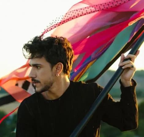 Gonzalo Hermida: Bandera Libertad