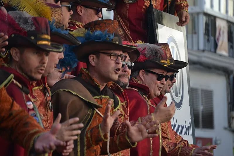 Horarios de autobuses para el Carnaval 2025