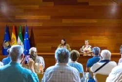 Cavada consolida la ayuda alimentaria en San Fernando mediante una subvención permanente al Banco de Alimentos.